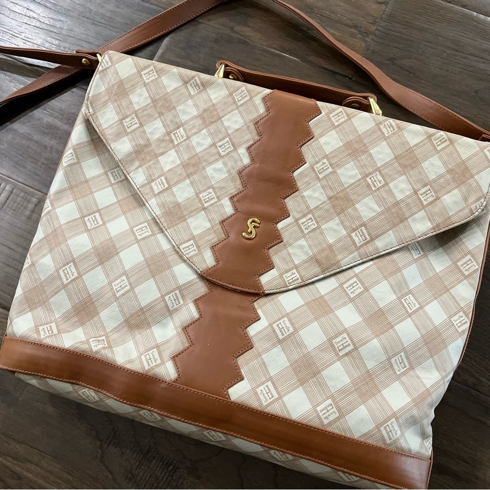 Sorelle Fontana Like New Purse - Picture 2 of 12